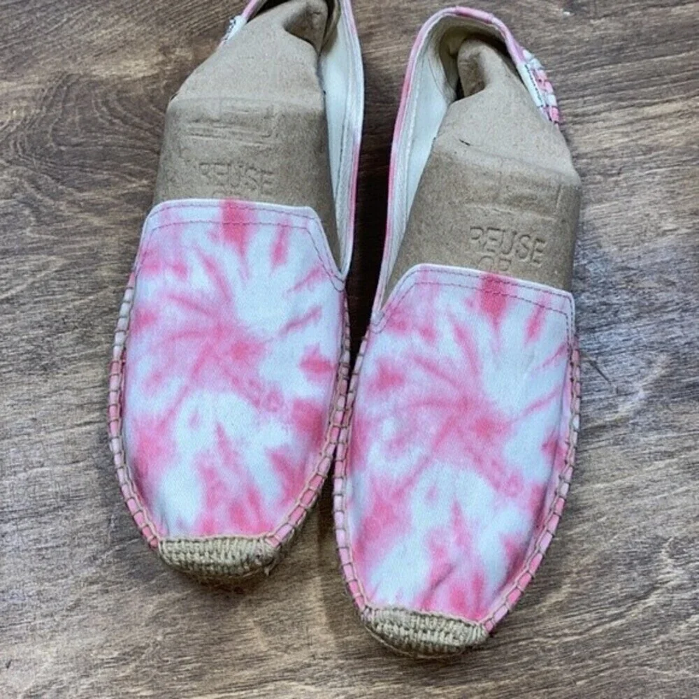 SOLUDOS size 9 pink tie dye slip on espadrilles
